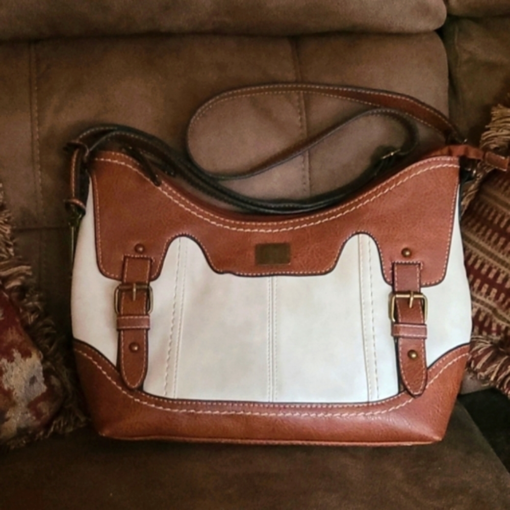 b•o•c shoulder/crossbody hobo bag